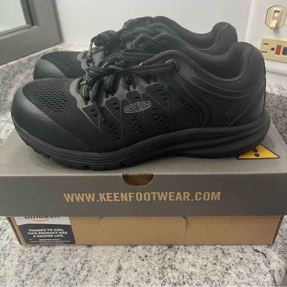 KEEN Utility Women's Vista Energy Low Height Composite Toe Industrial Work Shoe - Picture 5 of 6